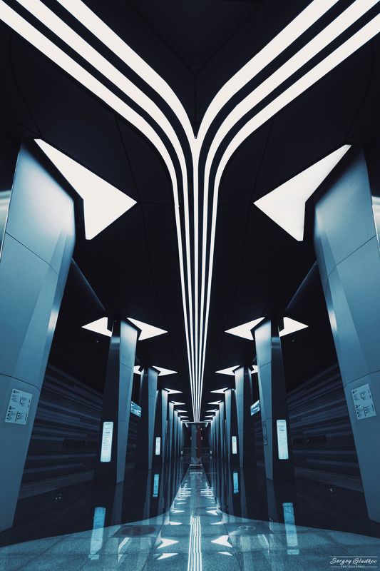 geometry, lines, subway, underground, metro, light, architecture, city, urban, Moscow, Russia  Авиамоторнаяphoto preview