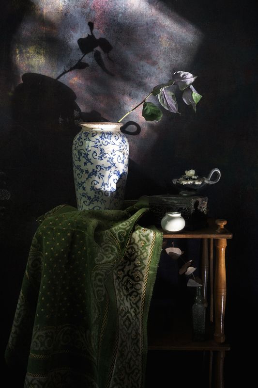 натюрморт, still life Натюрморт с вазойphoto preview