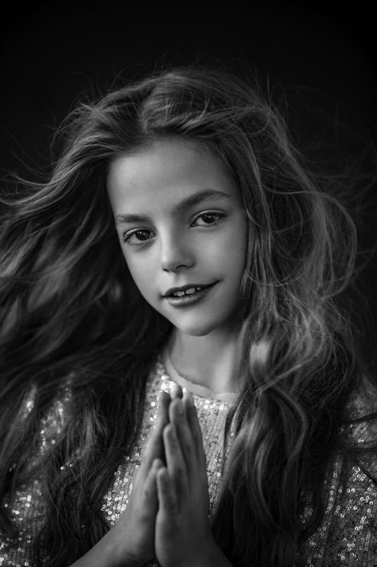 Sistersphoto preview