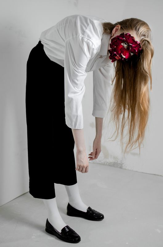 portrait Rose Girlphoto preview