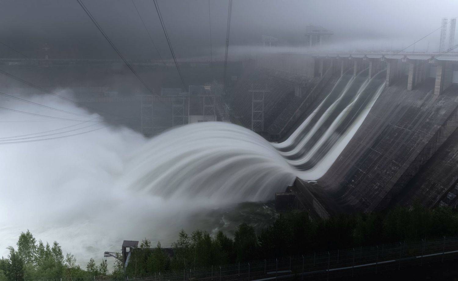 красноярск, красноярская гэс, сброс воды., Марина Фомина