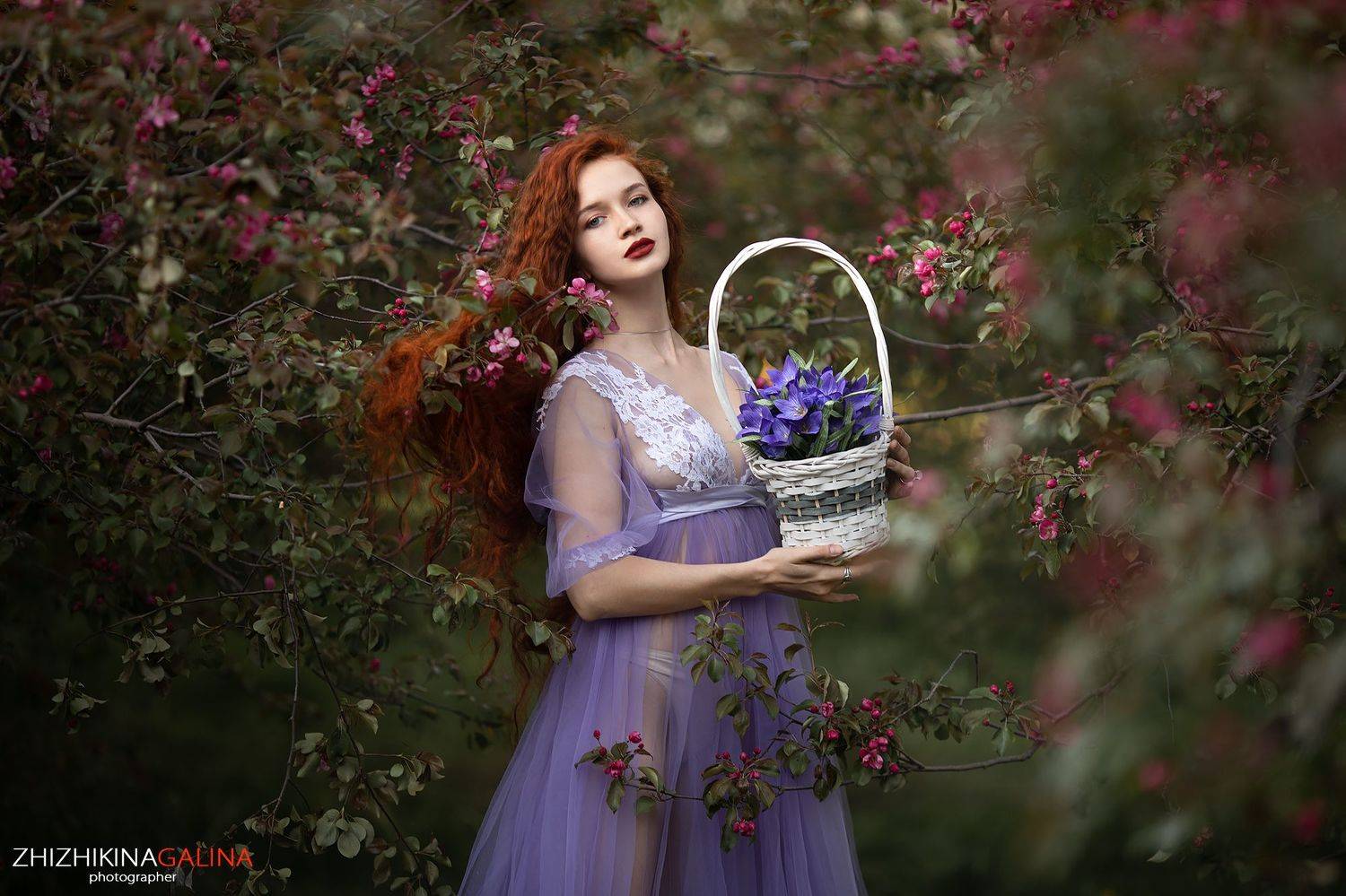 девушка, цветы, цветение, рыжая, длинные волосы, портрет, лицо, природа, girl, face, portrait, flowers, Галина Жижикина