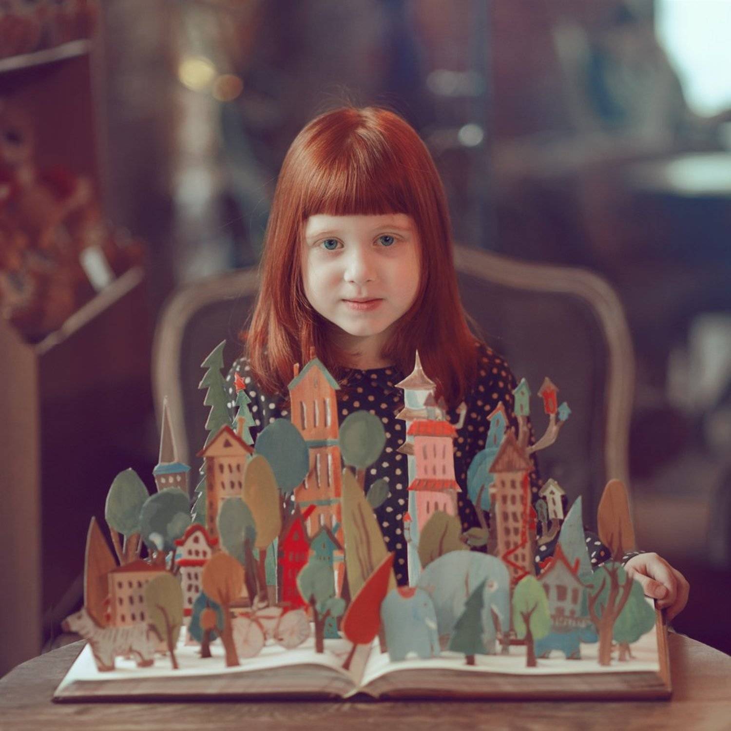 Портрет. Автор: Анна Гражданкина Город, Девочка, Кафе, Книга, Лес, Сказка, Анна Гражданкина