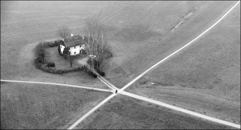 Перекресток фото превью