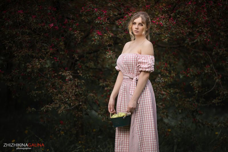 яблоки, девушка, цветение, портрет, фотопрогулка, фотограф, москва, лицо, girl, face, portrait, apple Сладкий урожайphoto preview