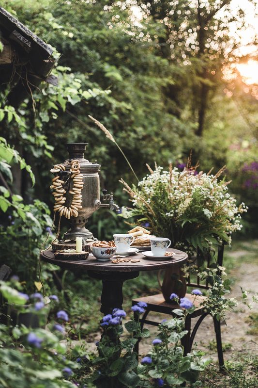 Завтрак в деревнеphoto preview