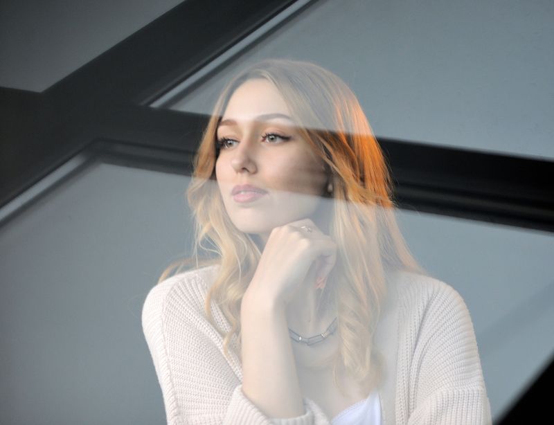 девушка,портрет,студия photo preview