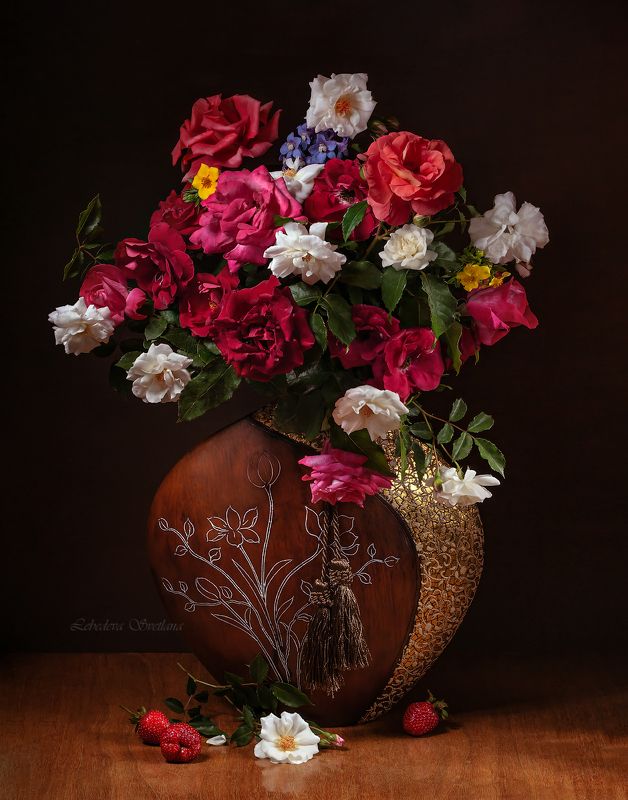 цветы,розы,букет Натюрморт с букетом розphoto preview