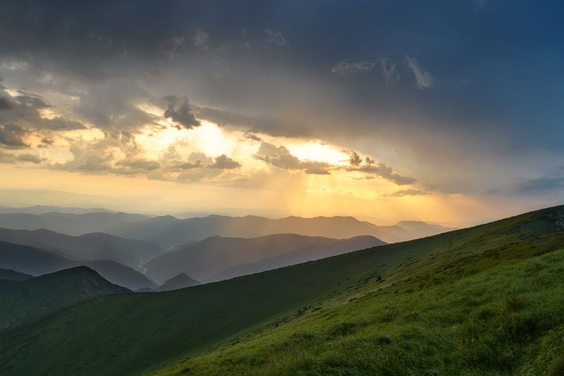 #nature, #туман, #лес, #oсень, #украина, #карпаты, #пейзаж, #закат, #туман, #солнце, #свет, #mountain range, #mountains, #туризм, #лес, #nature, #природа, вигляд з Піп Іван Мармароський - 07.2021photo preview