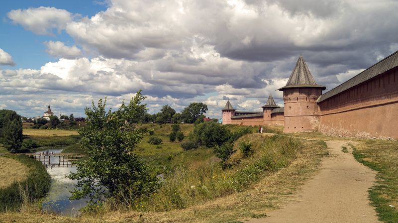 Красивый город Суздальphoto preview