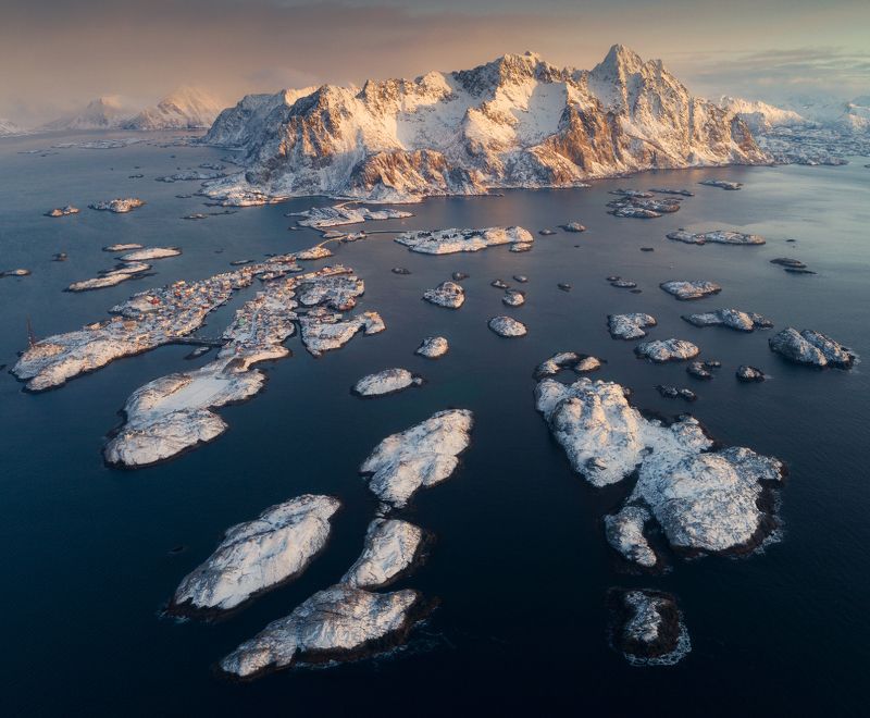 lofoten, norway Henningsværphoto preview