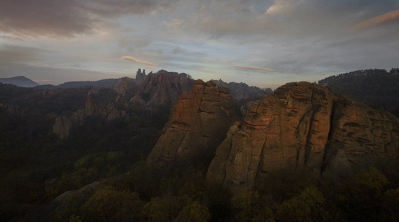 Белоградчикские скалыphoto preview