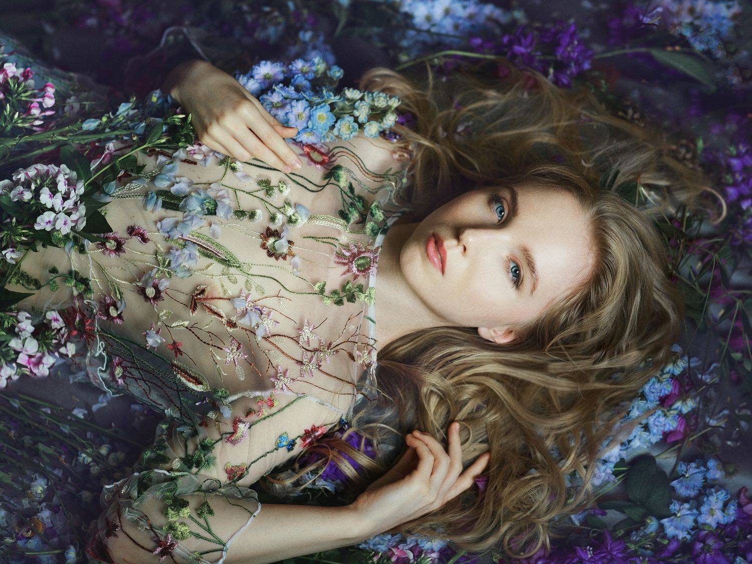 цветы, девушка, длинные светлые волосы, лето , офелия, Оксана Ведмеденко