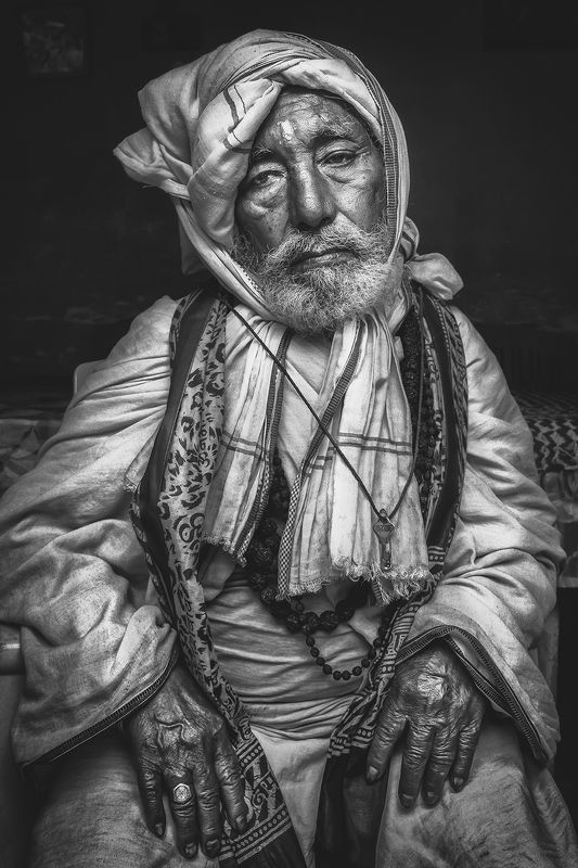 nepalese temple, varanasi, india. Listlessphoto preview