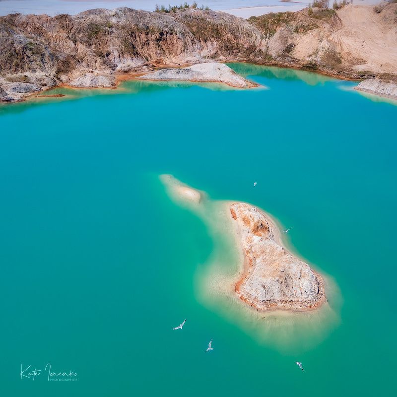 Остров чаекphoto preview