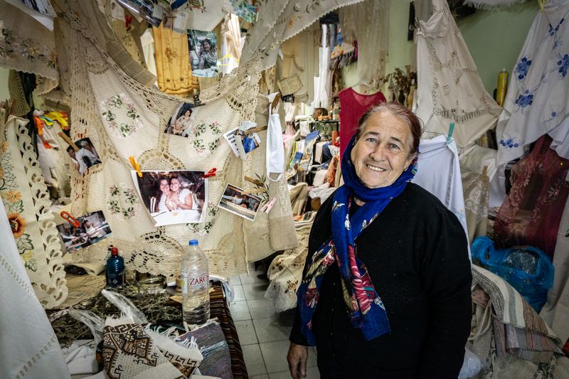 Documentary  Continuing generationsphoto preview