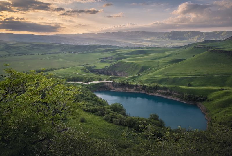 кавказ, приэльбрусье Большое озеро Шадхурейphoto preview