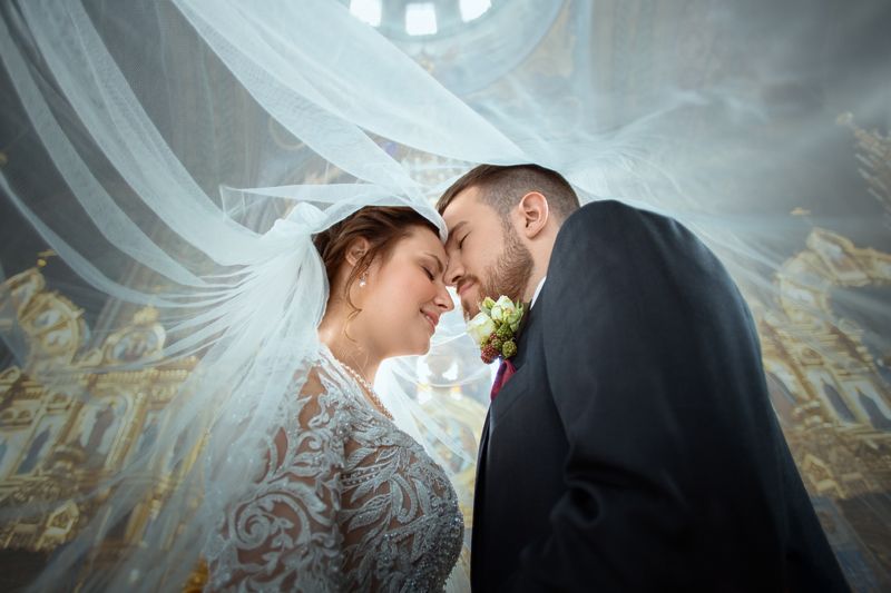 Двоеphoto preview