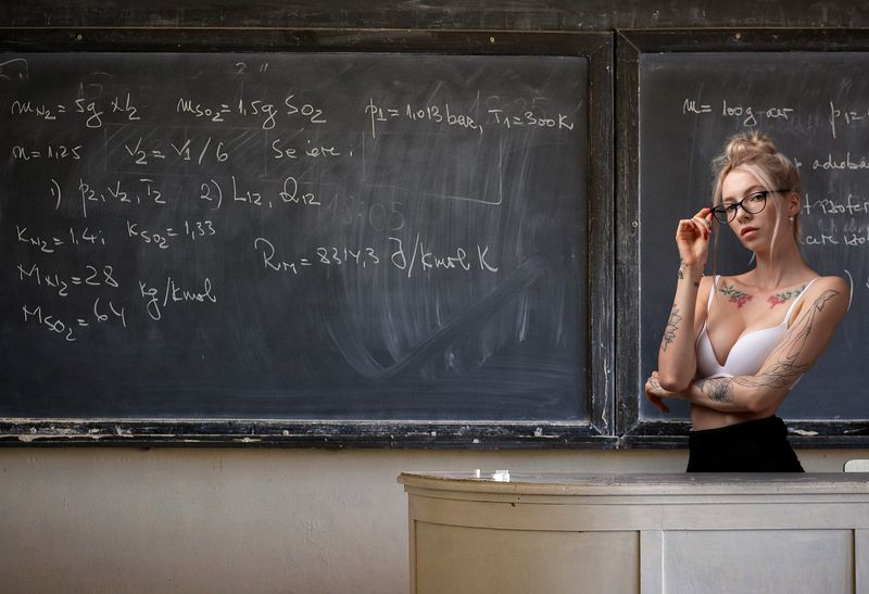 студийный портрет, красивая девушка, женский портрет, концептуальное, будуар Александраphoto preview