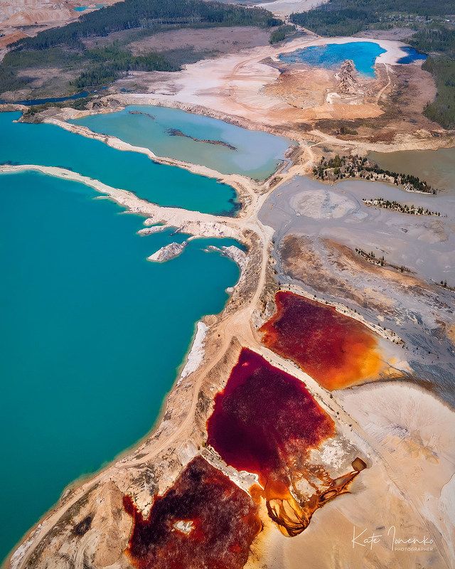 Кровавые раны землиphoto preview