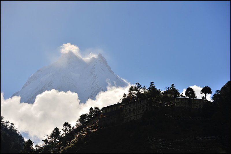 Непал В поднебесьеphoto preview