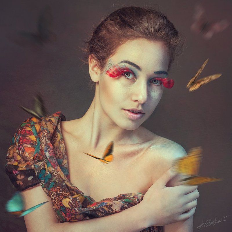 Lady Butterflyphoto preview