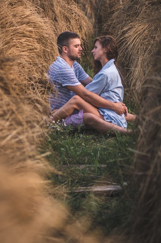 Двоеphoto preview