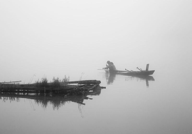 Fishing in the cold mistphoto preview