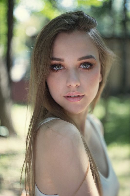 Каринаphoto preview