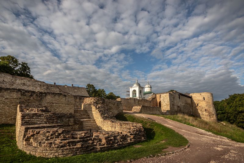 Псковская область /Изборскphoto preview