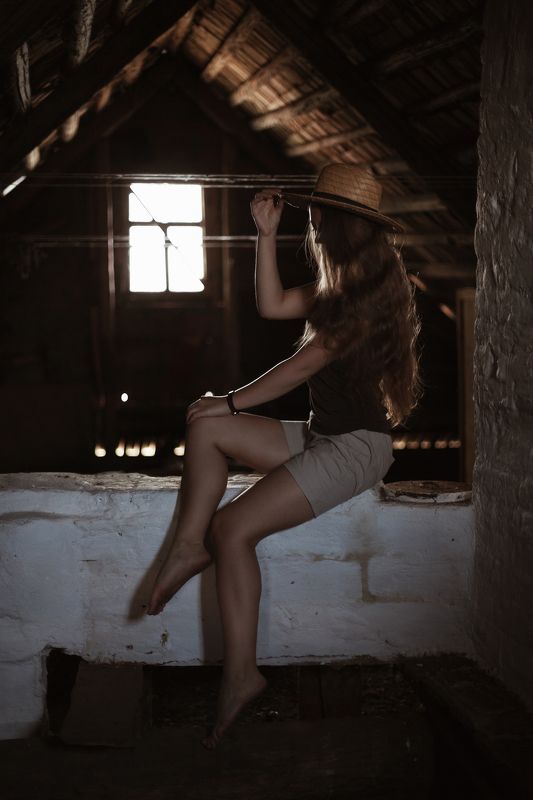 На чердаке деревенского домаphoto preview