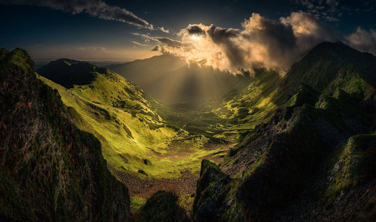 Green valley. Автор: Erik Baran , Erik Baran