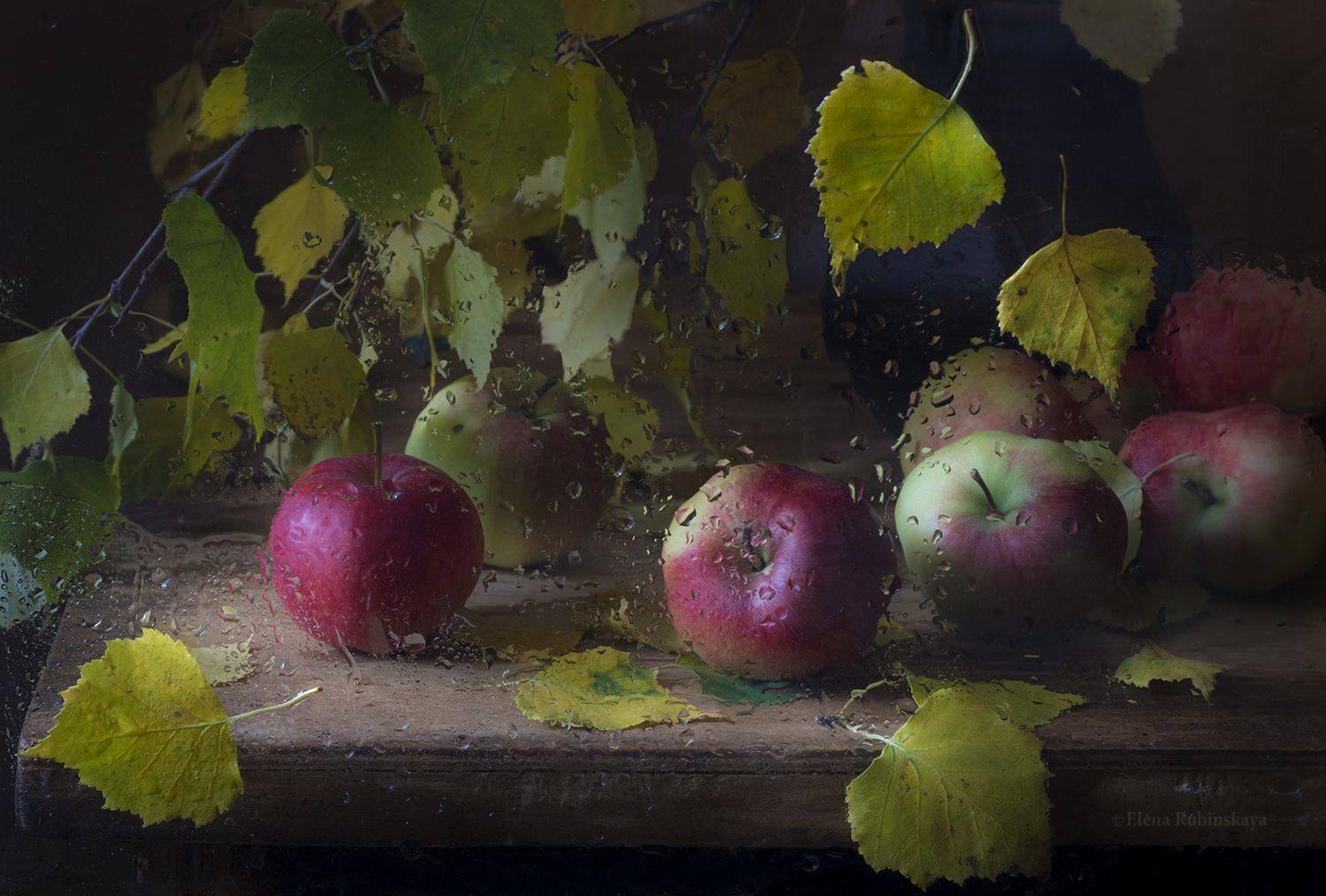 Конец августа. Автор: Елена Рубинская кострома, натюрморт, яблоки, осень, стекло, Елена Рубинская