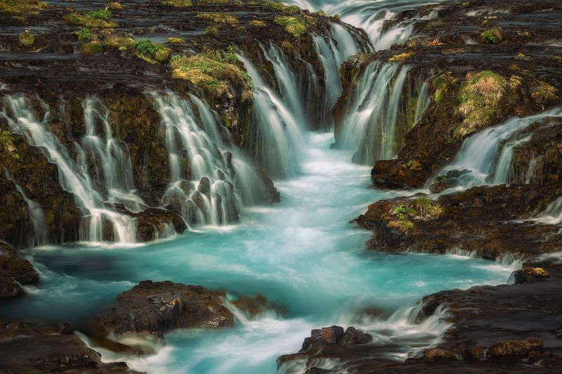 бруарфосс, водопад, исландия, вода, река, поток, поток, поток, длительная экспозиция, камень, камни, камень, ручной, цвет, путешествие, туризм, земля, известный, вид, значок, цвет, цвет, цвет , графический, графический, бирюзовый, белый, молочный, цветный Конкурс водопадовphoto preview