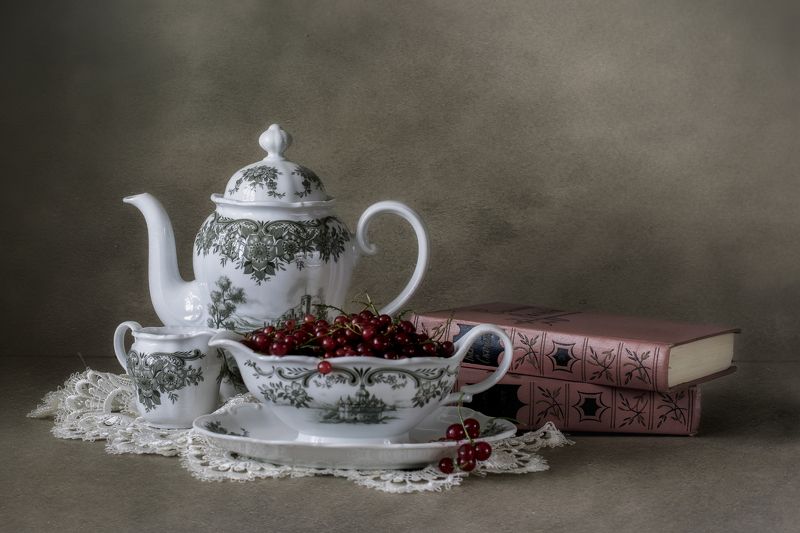 Красная смородинаphoto preview