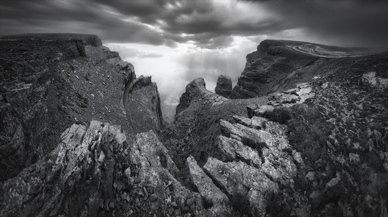 В пасти спящего дракона.photo preview