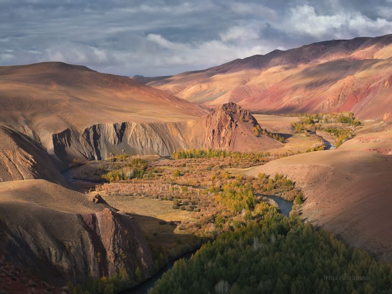 Алтай, золотая осень, река, горы, цветной каньон Каньон реки Кызылшинphoto preview