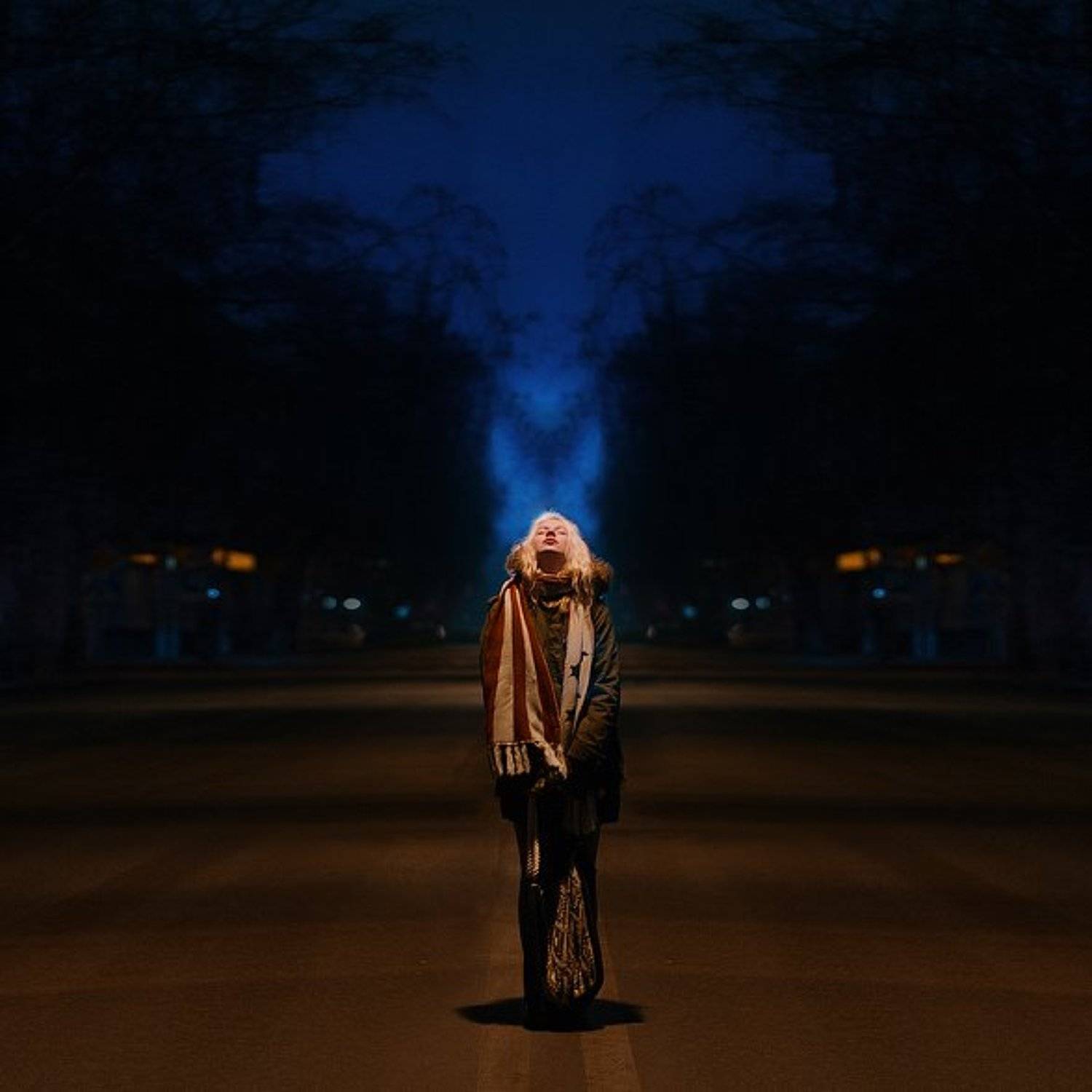 Зеркало. Автор: Меркулов Антон , Меркулов Антон