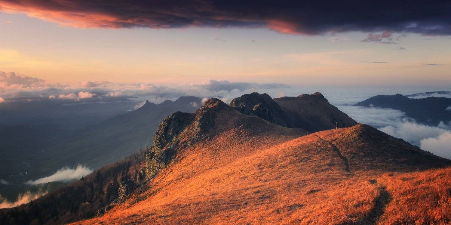 ПРОСТО ЧЕЛОВЕК НА ЗАКАТЕ. Автор: ФЁДОР , ФЁДОР
