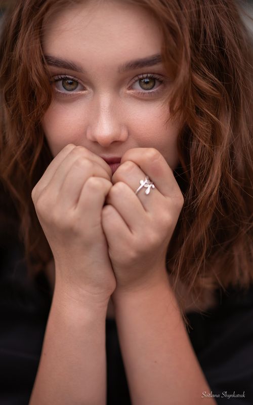 portrait, fragile, natural beauty, female portrait, emotion, eyes Quenching the thirst for beautyphoto preview