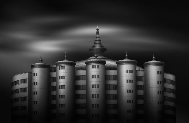 architecture, city The temple beyond the cloudphoto preview