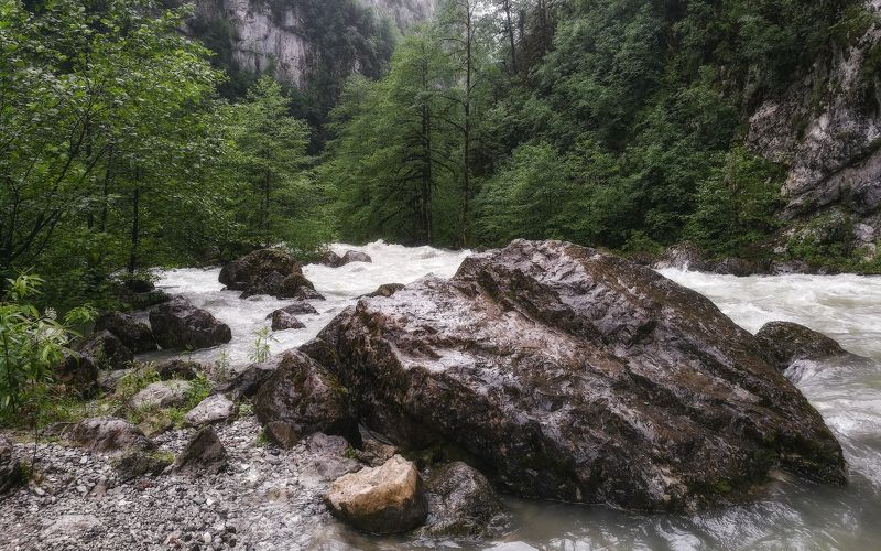 Горная рекаphoto preview