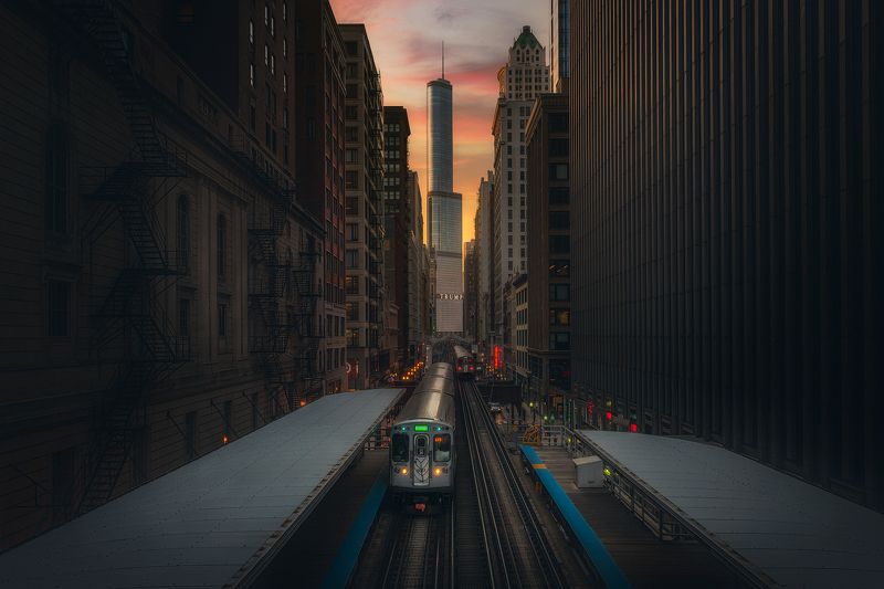 Moody Sunset In Chicagophoto preview