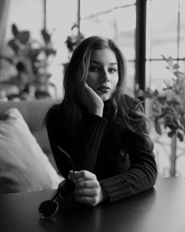 портрет, девушка, чб  ***photo preview