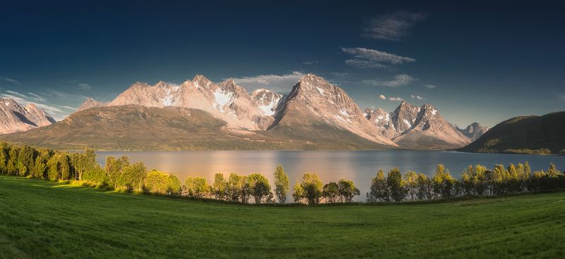 панорама, норвегия, горы, фьорд, лето, вечер, люнген, lyngen Теплый Северphoto preview