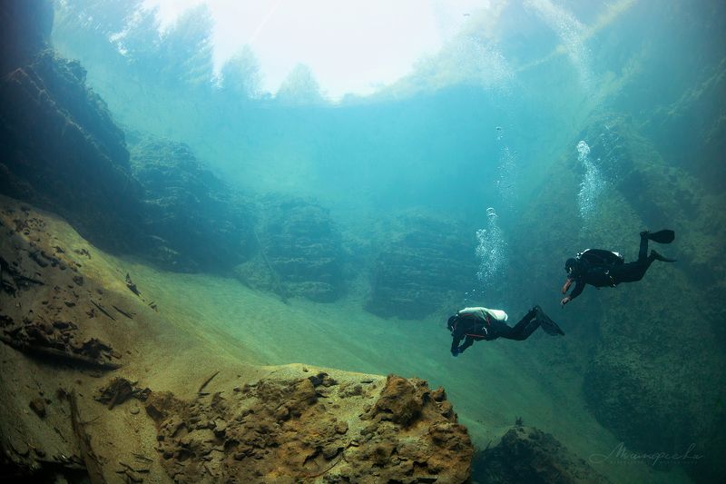 подводное фото, налим, вода, дайвер, источник Ландшафт Сарвыphoto preview