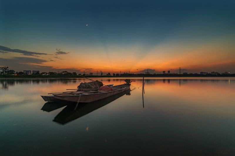 sunset, lake, reflection, Hanoi, Vietnam, Nikon, Laowa The sad sunset  фото превью