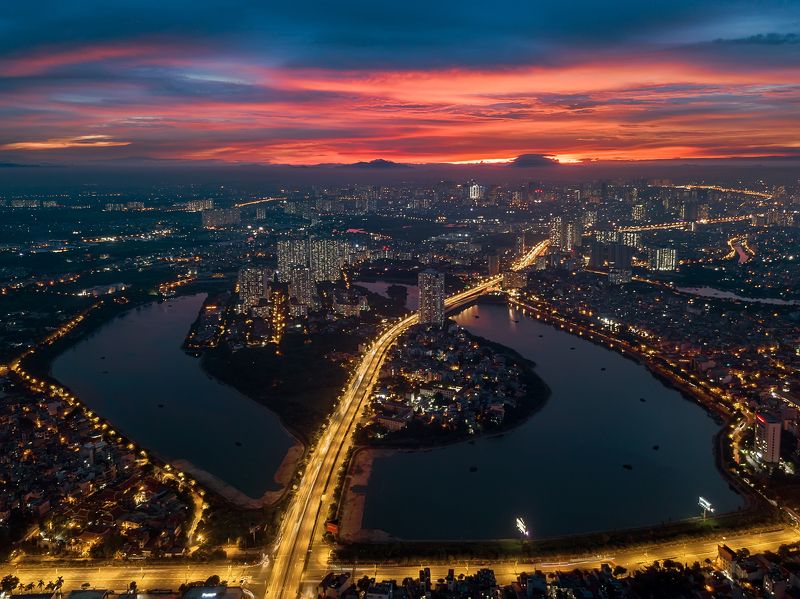 architecture, cityscpae, skyline, scraper, asian, vietnam, hanoi, sunset, drone Sunset at Linh Dam Pennisula фото превью