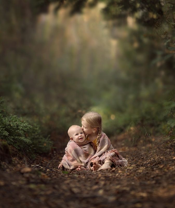 sisters, cuddling, сестры, осень, плед, девочки, сентябрь, september Hello, autumn!photo preview