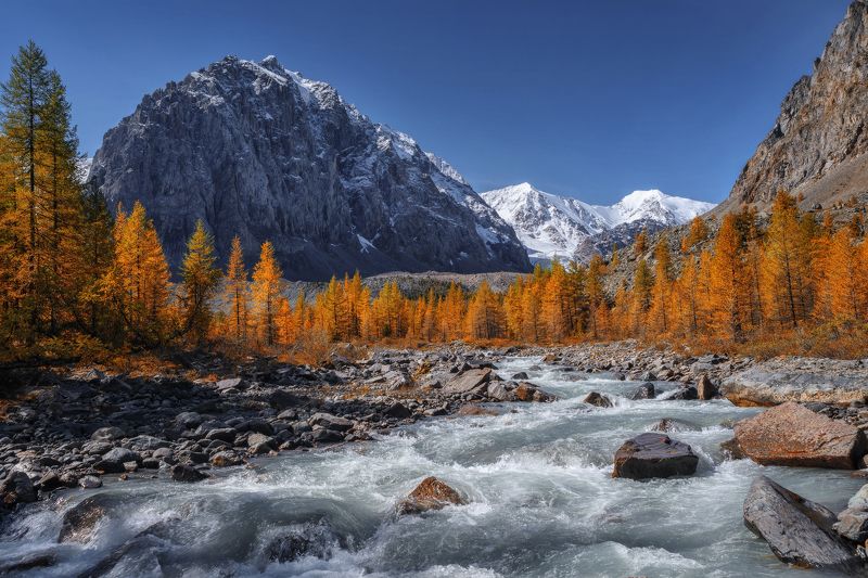 алтай, озеро, горы, лес, природа, закат, рассвет, красота, приключения, путешествие Осень пришла на Актруphoto preview